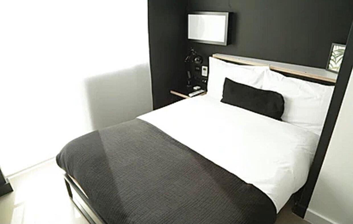 Kip Hotel Лондон Екстериор снимка