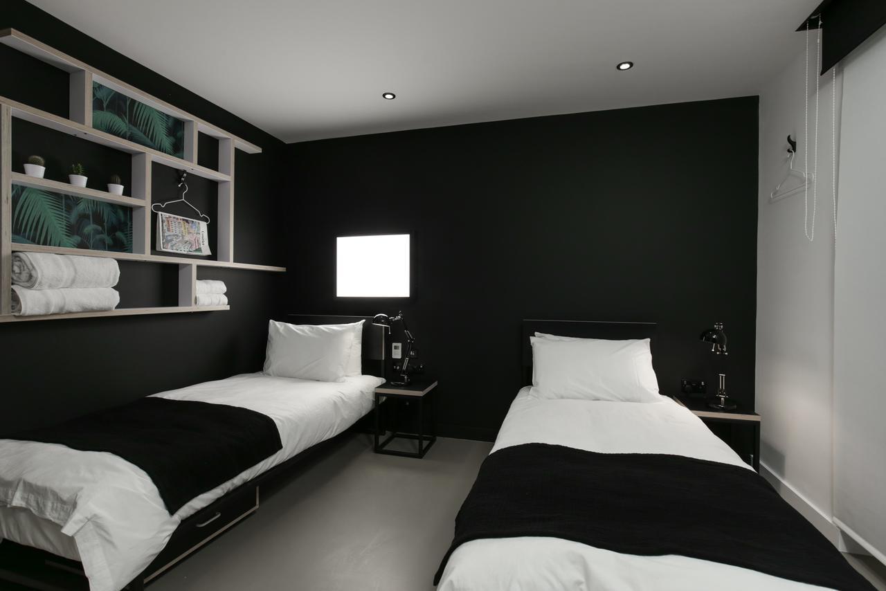 Kip Hotel Лондон Екстериор снимка